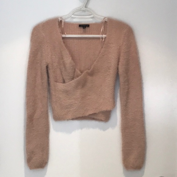 DYNAMITE Sweater - NEW, never worn - Picture 1 of 4
